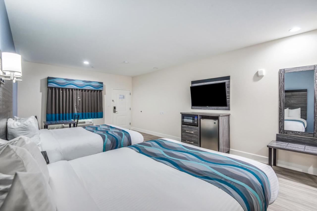 Americas Best Value Inn & Suites Houston At Hwy 6 Exterior foto